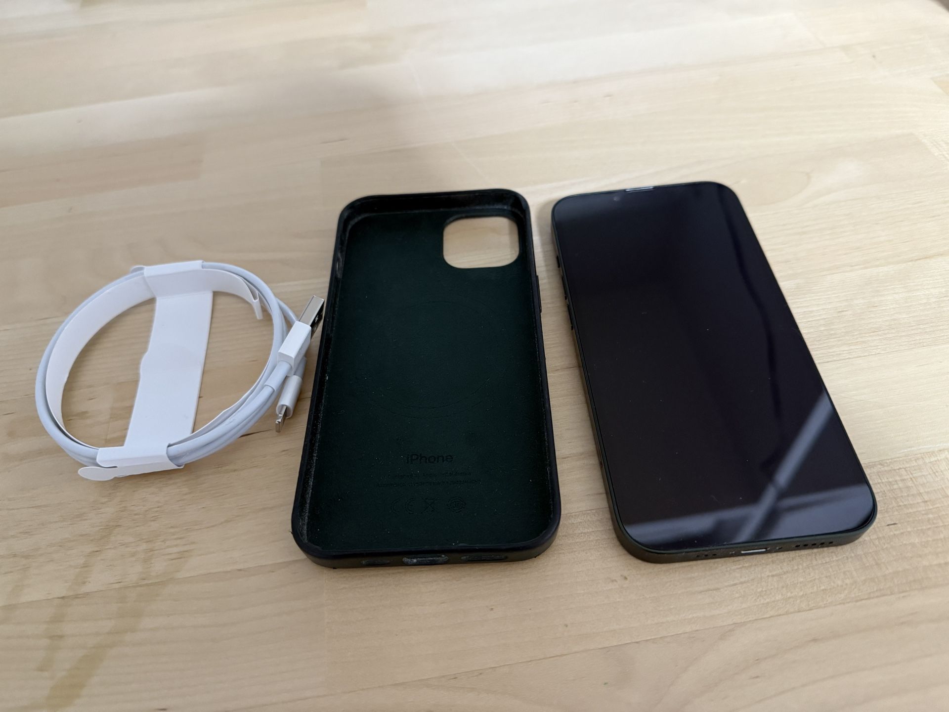 iPhone 13 Unlocked Perfect Condition