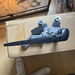 Lexus Ct200h OEM Rear windshield Wiper , & Air intake 