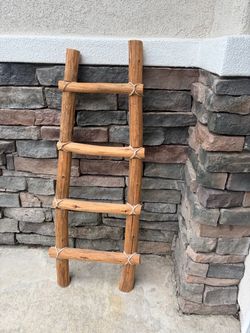 Rustic kiva  Wood Decorative Ladder