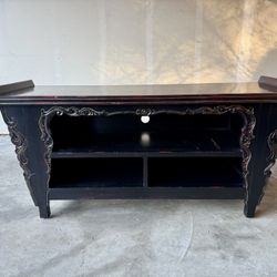 Tv/Entertainment cabinet 