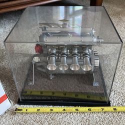 1:6 Scale 255 Ci Offenhauser Engine - 2nd Edition Like New