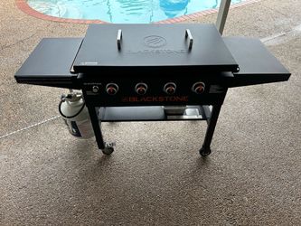 Blackstone 36" Griddle with Hard Cover 4 -Burner Liquid Propane Flat Top Grill