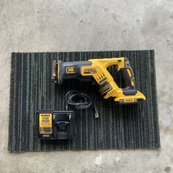 Dewalt Saw 