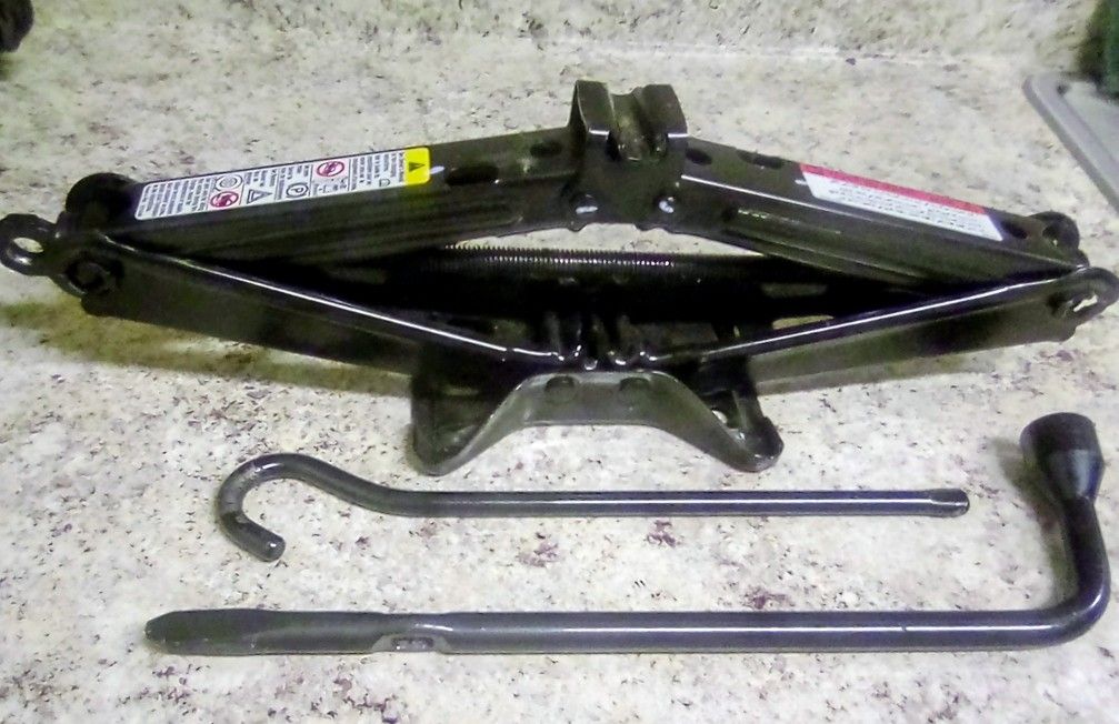 ScissorJack For SUV, Light Truck Or Car