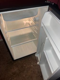 Mini fridge