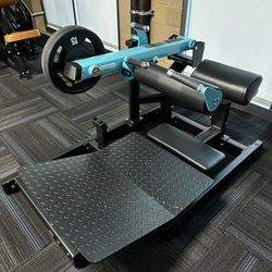 Plate Loaded Hip Thrust