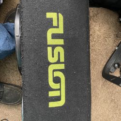 10 Inch Fusion Subwoofer With Amp