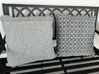 2 square throw pillows 20 x 20 inches