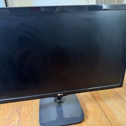 LG Computer Monitor 