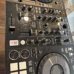 Pioneer DDJ-800 2 Channel Portable DJ Controller 