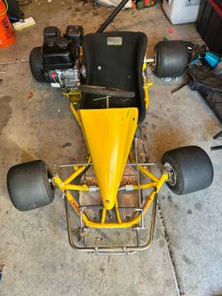 Emmick Racing Go-Kart Yellow Frame Gas Engine Tarmac Complete Kart & Frame