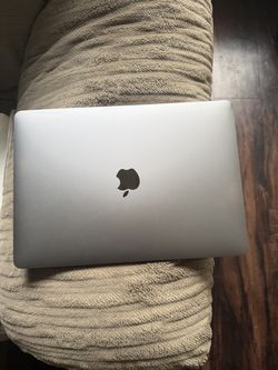 Apple MacBook Pro 13