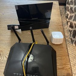 Net gear Bundle Of Routers