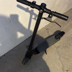 Electric scooter