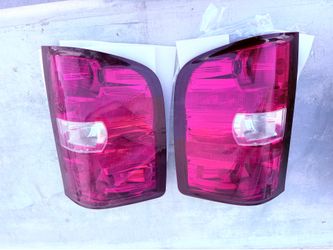 2010 Chevy truck lights
