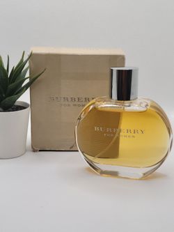 Burberry

 For Women Eau de Parfum 

3.3 fl