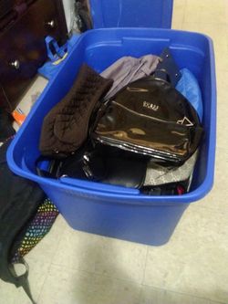 Tote Full Of Purses And Wallets One Of The Purses And Wallets Are Seahawks