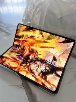 Samsung Galaxy Z Fold 5