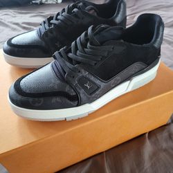 Louis Vuitton LV Trainers Black Grey White Sneakers (Size 9.5)