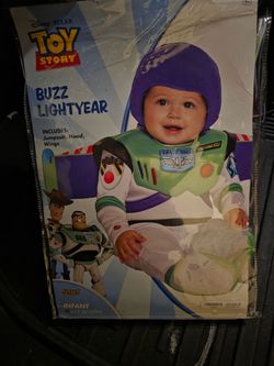 Costume