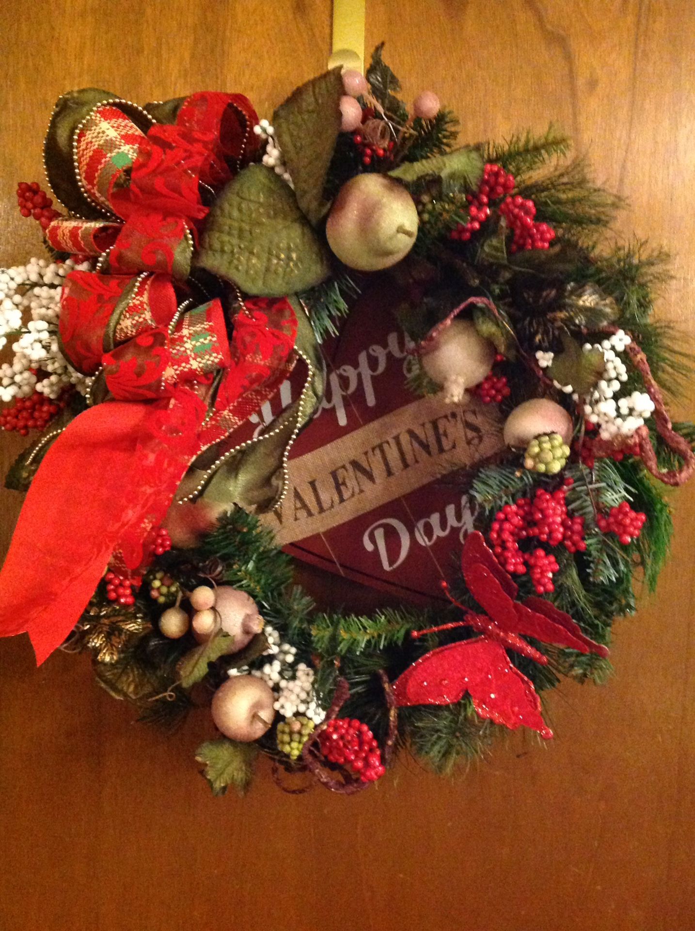 Beautiful wreath just in time for Valentine's Day then put the ribbon all the way down for xmas $28