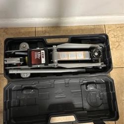 TEQ Hydraulic Jack- Never Used 