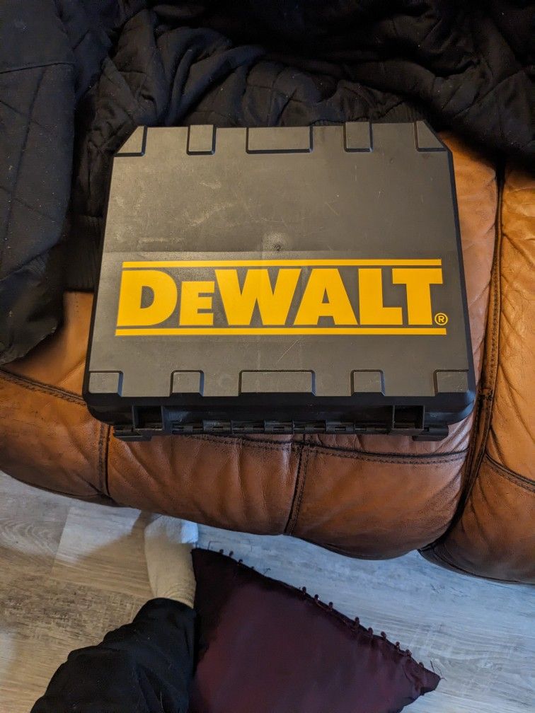 12v DeWalt Cordless Drill