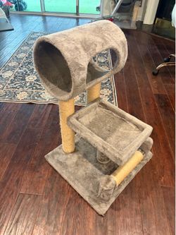 small cat tree