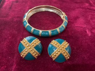 Vintage Signed Cookie Lee Enamel Bracelet and Earrings