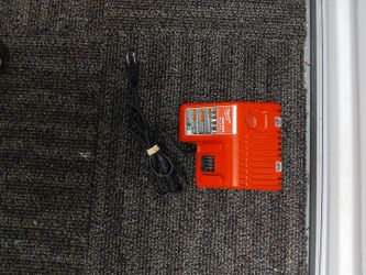 Milwaukee M12 M18 Charger Exel Cond