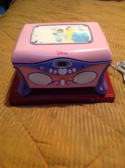 Disney princess cd player/ jewelry box