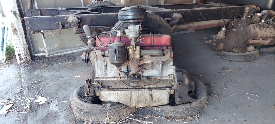 Chevrolet Inline 6 Motor