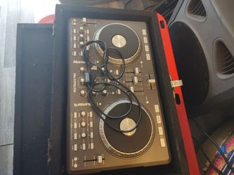 Numark mixtrack pro