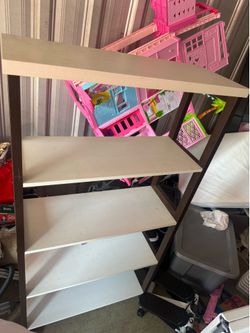 Book shelf
