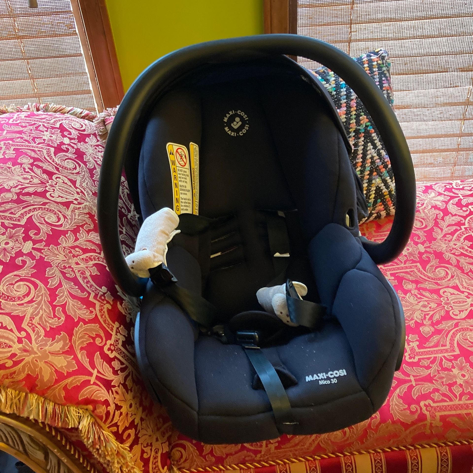 Maxi-Cosi Zelia 5-In-1 Baby Travel Set with EXTRA Car Seat Base