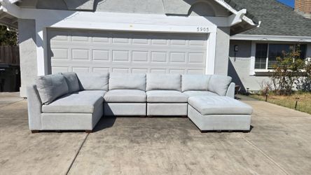 Thomasville Tisdale Modular Sectional Sofa with Power Recliners