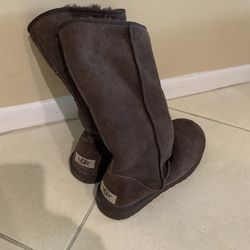 Brown Ugg Boots Size 9