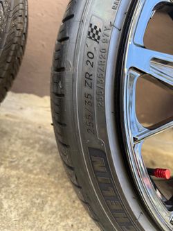 All Seasons Michelin Plot 4 with vossem rims 10/1/2 by 9 20inch