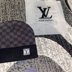 Lv Beanie Monochrome Dark Grey 