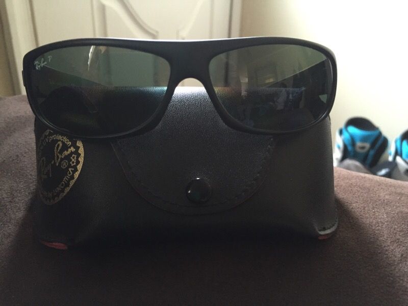 Ray-Ban Sunglasses
