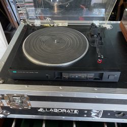 Vintage Sansui P-D10 turntable