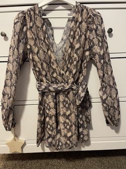 Windsor Romper, Small (nwt)