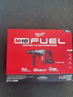 Milwaukee Fuel M18 1-9/16" SDS Max Rotary Hammer Kit. ***Not Negotiable*** (2717-22HD)
