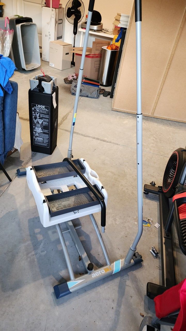Aeroski Fitness Machine,