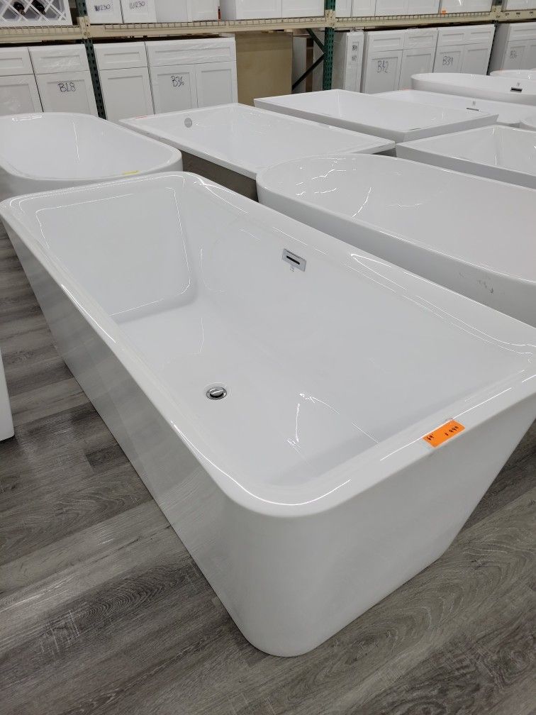 Bathtub Tub 69"