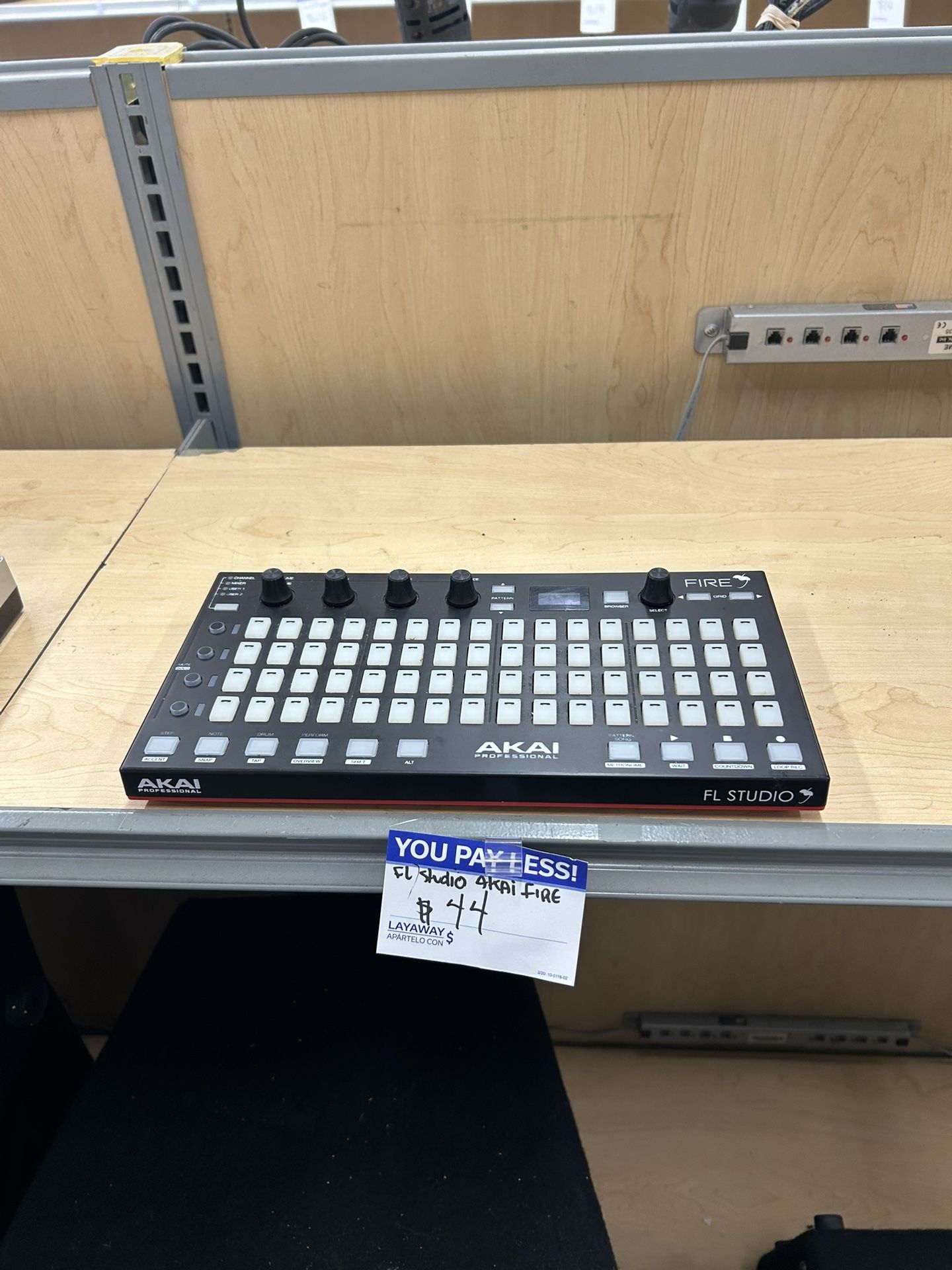 Akai Fire Studio Mixer