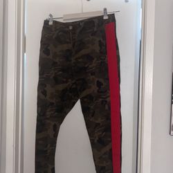 Camo Pants Size Medium 