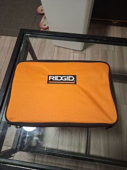 Ridgid 4.0battery charger and case