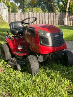 Craftsman LT2000 riding lawnmower