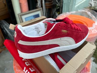 Puma Classic size 10
